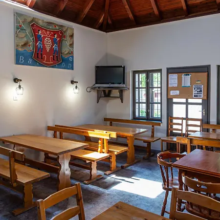 Hostel Napraforgó Turistaszálló Szentbékkálla