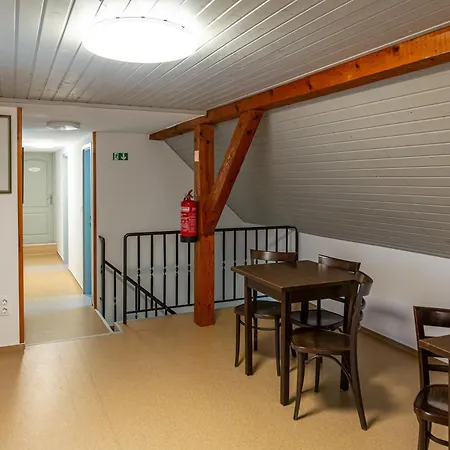 Hostel Napraforgó Turistaszálló Szentbékkálla
