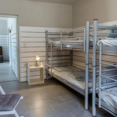 Hostel Napraforgó Turistaszálló Szentbékkálla